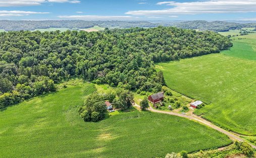 House in Bluffview, Wisconsin, United States 1