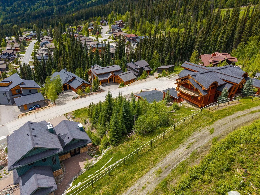 Land in Sun Peaks, British Columbia, Canada 4 - 18642768