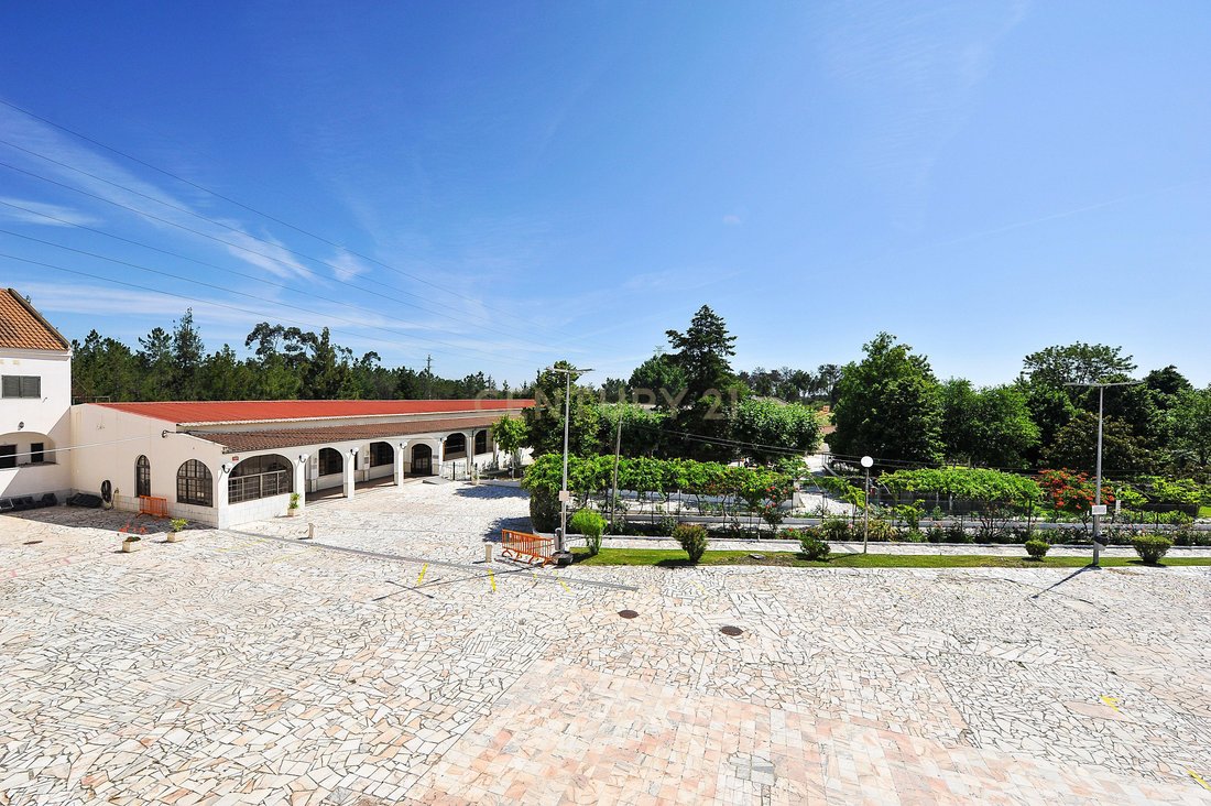 Farm Ranch in Fernao Ferro, Setubal, Portugal 1 - 16147674