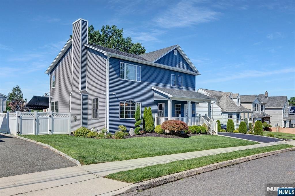 House in Hasbrouck Heights, New Jersey, United States 2 - 18646768