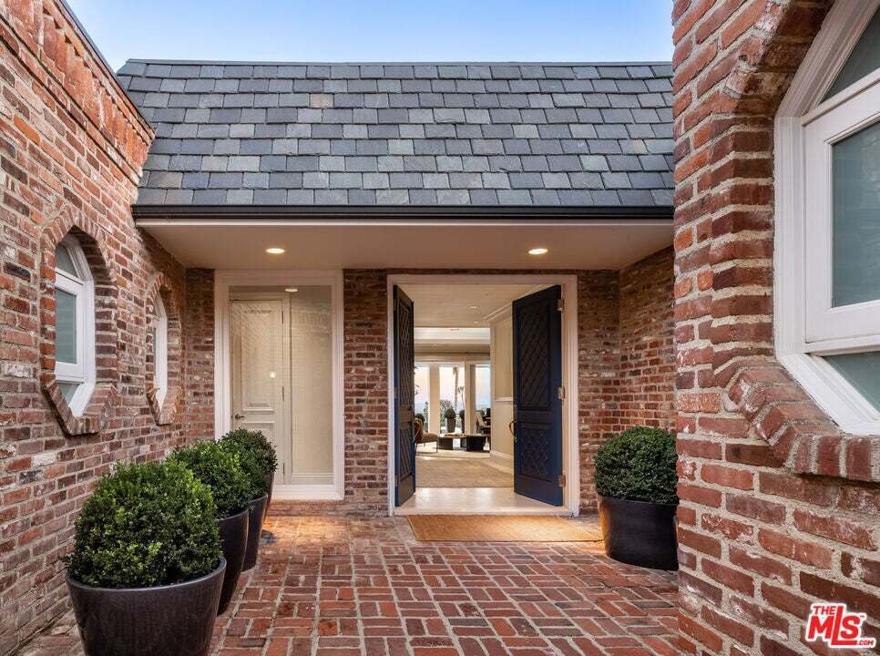 House in Beverly Hills, California, United States 4 - 18645925