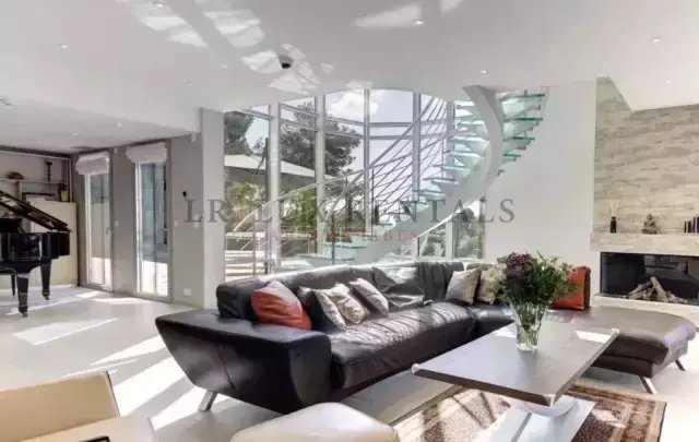 Villa in Fontmerle, Antibes, France 3 - 15260561