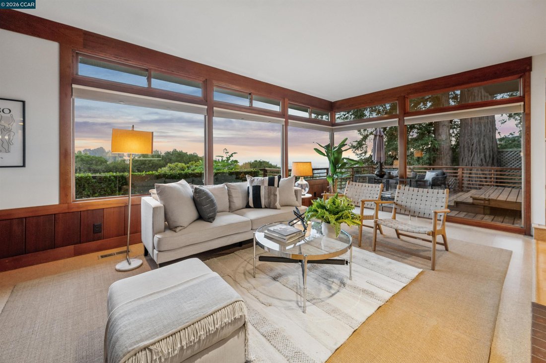 House in Oakland, California, United States 2 - 18646056