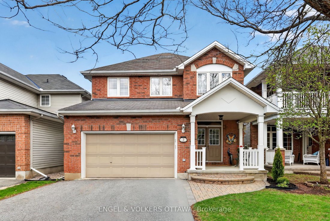 House in Ottawa, Ontario, Canada 1 - 18643566