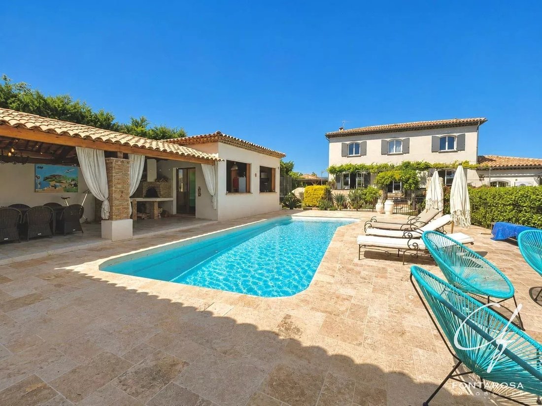 Villa in Partie Nord-Ferrieres-Cadenades-Rouviere, Le Muy, France 2 - 18644348