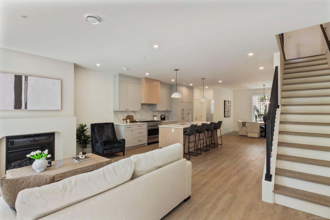 Townhouse in Langford, British Columbia, Canada 5 - 18643437