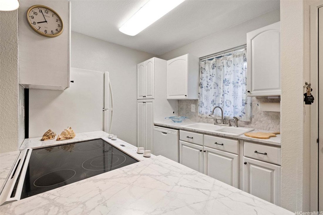 Condo in Mililani, Hawaii, United States 3 - 18642740