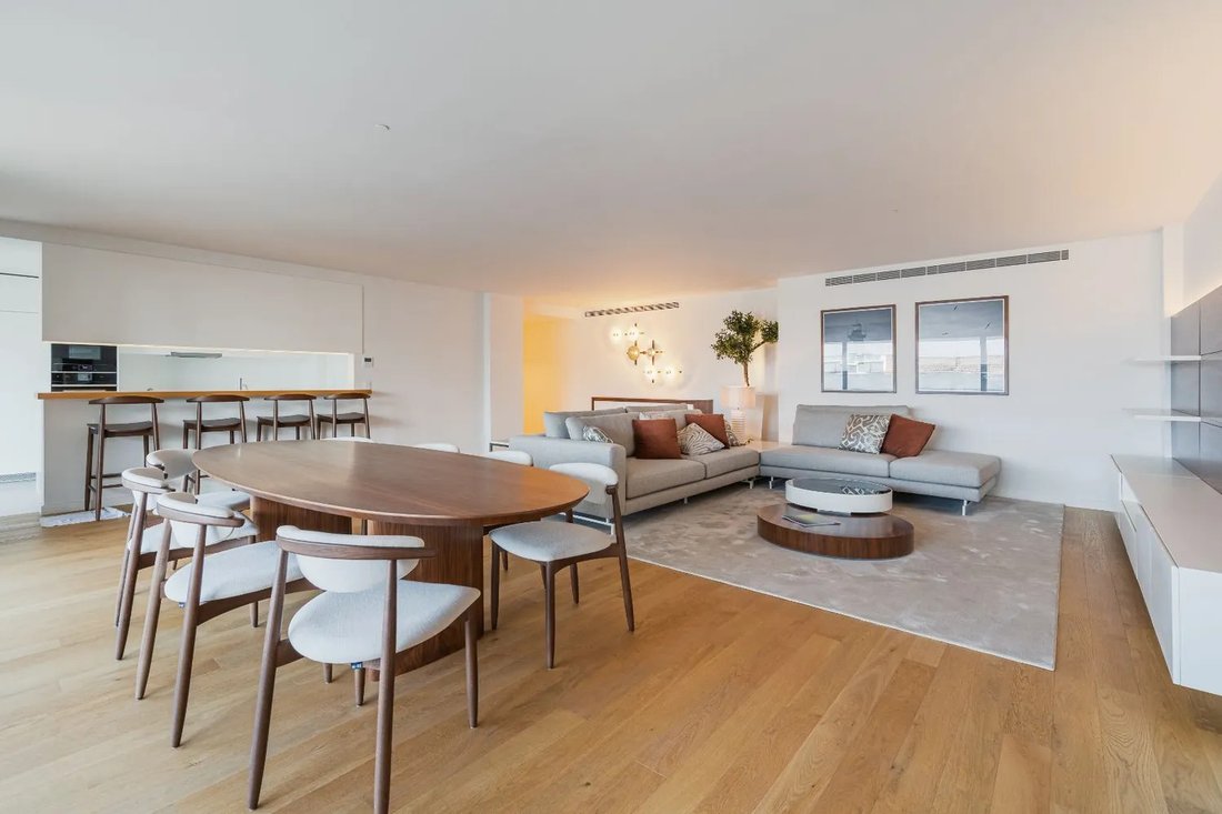 Apartment in Lordelo do Ouro e Massarelos, Porto District, Portugal 3 - 15493533