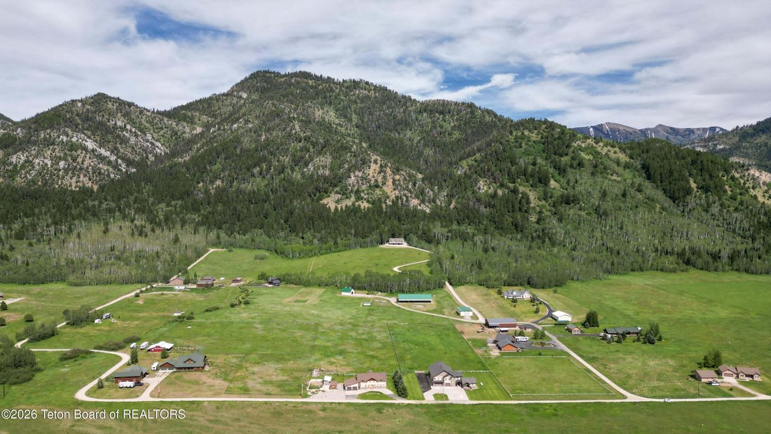 House in Bedford, Wyoming, United States 3 - 18642896