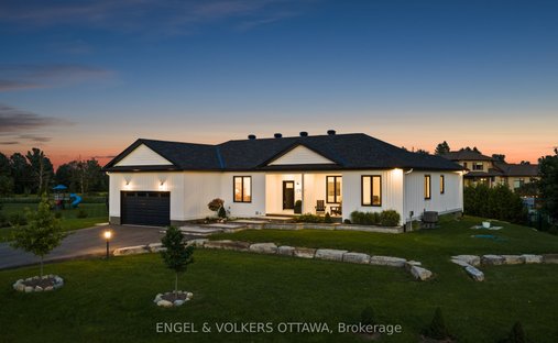 House in Ottawa, Ontario, Canada 1