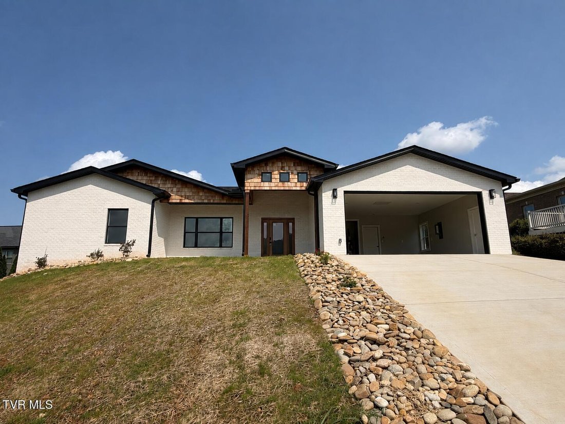 House in Morristown, Tennessee, United States 1 - 18645352