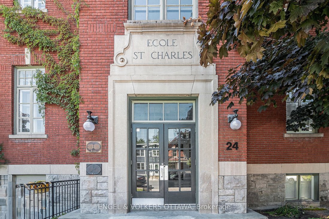Condo in Ottawa, Ontario, Canada 3 - 18642617
