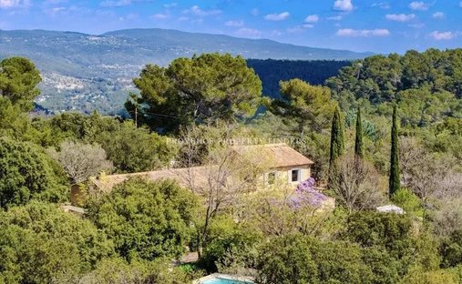 House in Sillans-la-Cascade, Provence-Alpes-Côte d'Azur, France 1