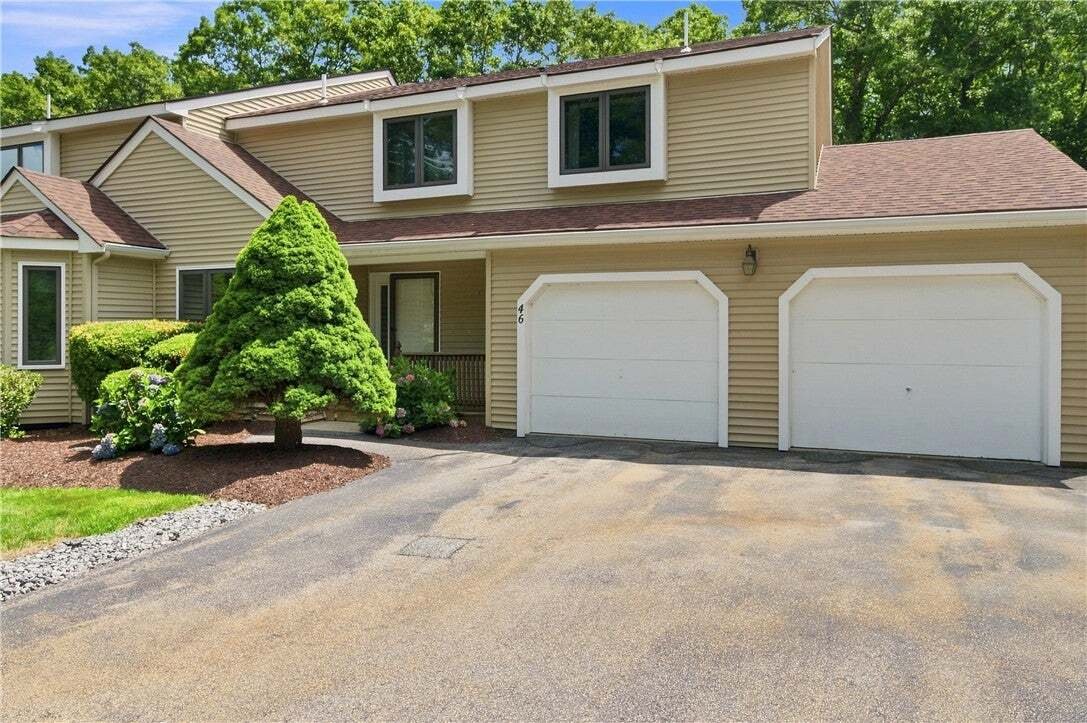 Condo in Cumberland, Rhode Island, United States 2 - 18645731