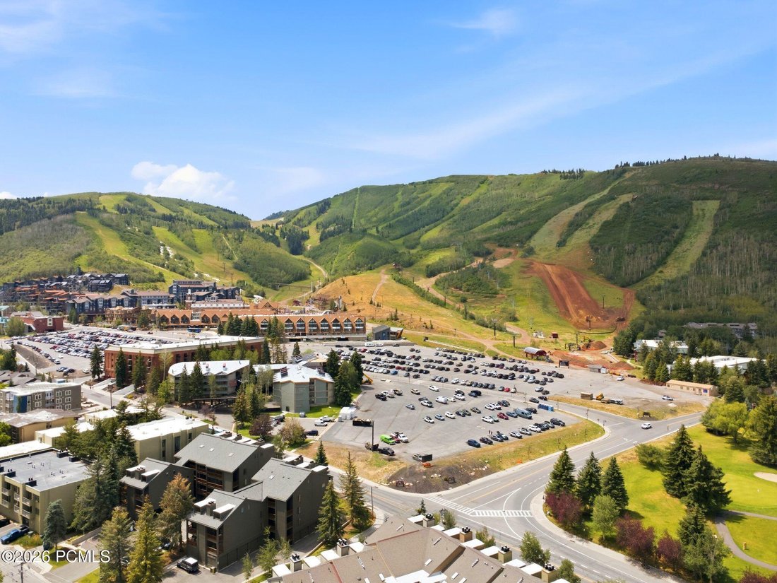 Condo in Park City, Utah, United States 5 - 18643623