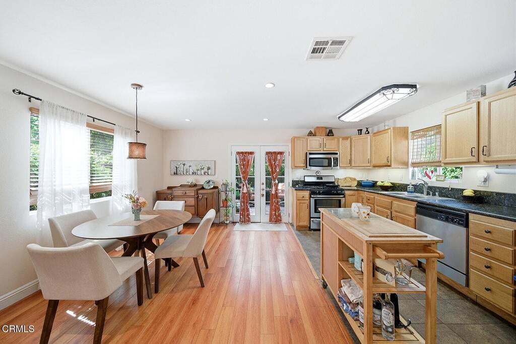 House in Los Angeles, California, United States 4 - 18643458