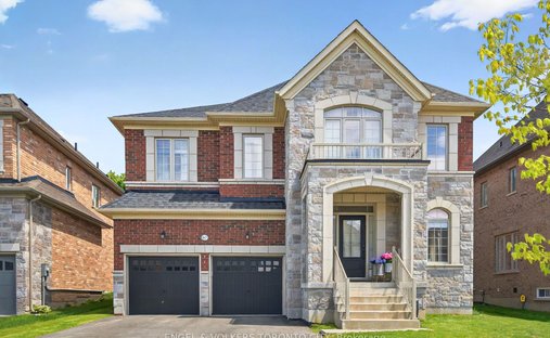 Haus in Newmarket, Ontario, Kanada 1