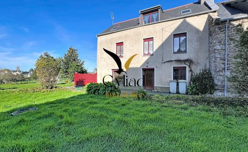 House in Cancale, Brittany, France 1