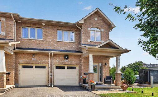 Townhouse in Ottawa, Ontario, Canada 1