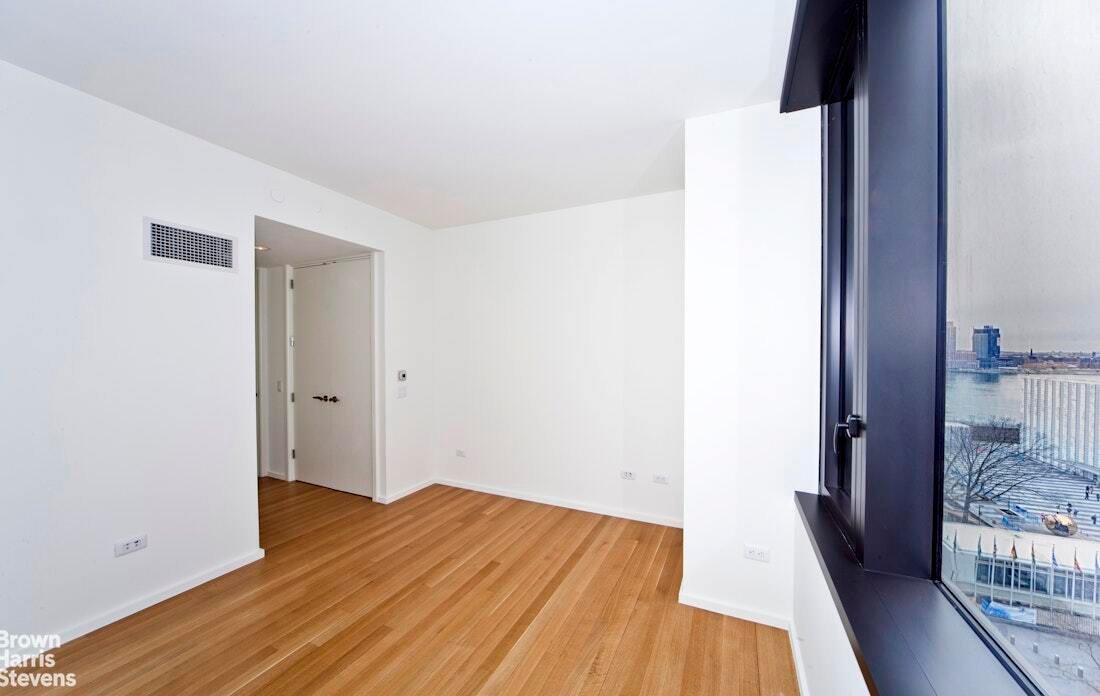 Condo in New York, New York, United States 4 - 18485846