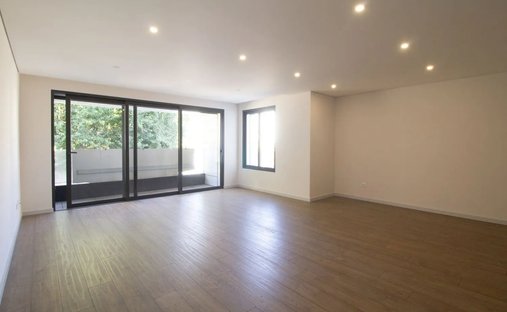 Apartment in Cedofeita, Santo Ildefonso, Se, Miragaia, Sao Nicolau e Vitoria, Porto District, Portugal 1