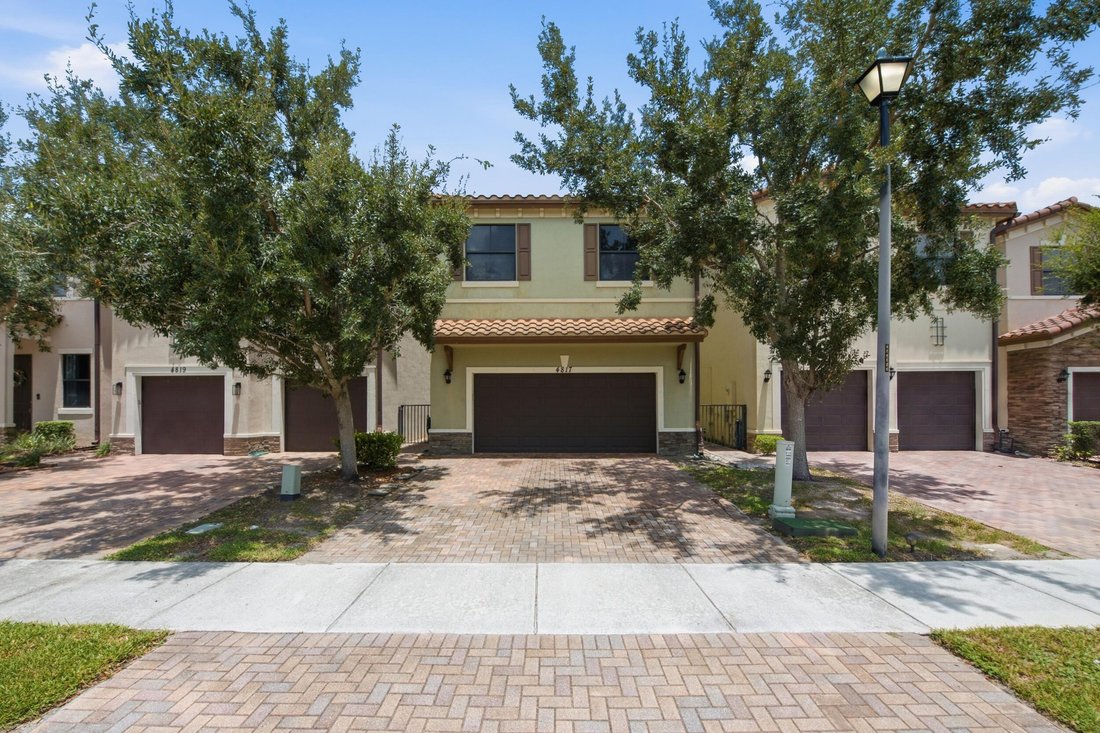 House in Coral Springs, Florida, United States 2 - 18642802