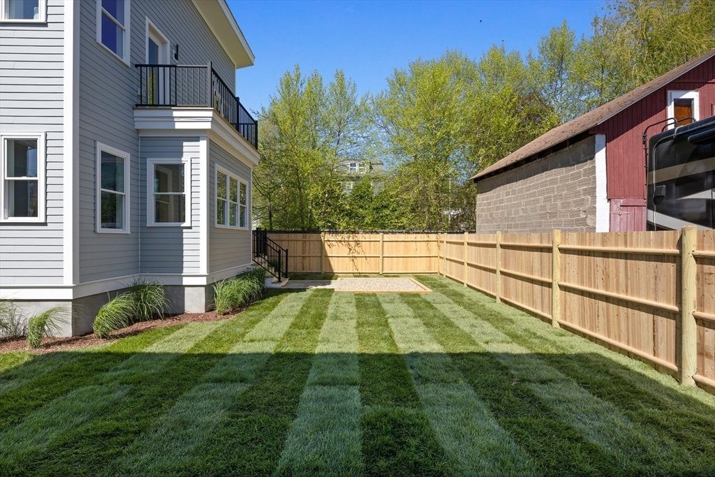 Condo in Nahant, Massachusetts, United States 4 - 18647000