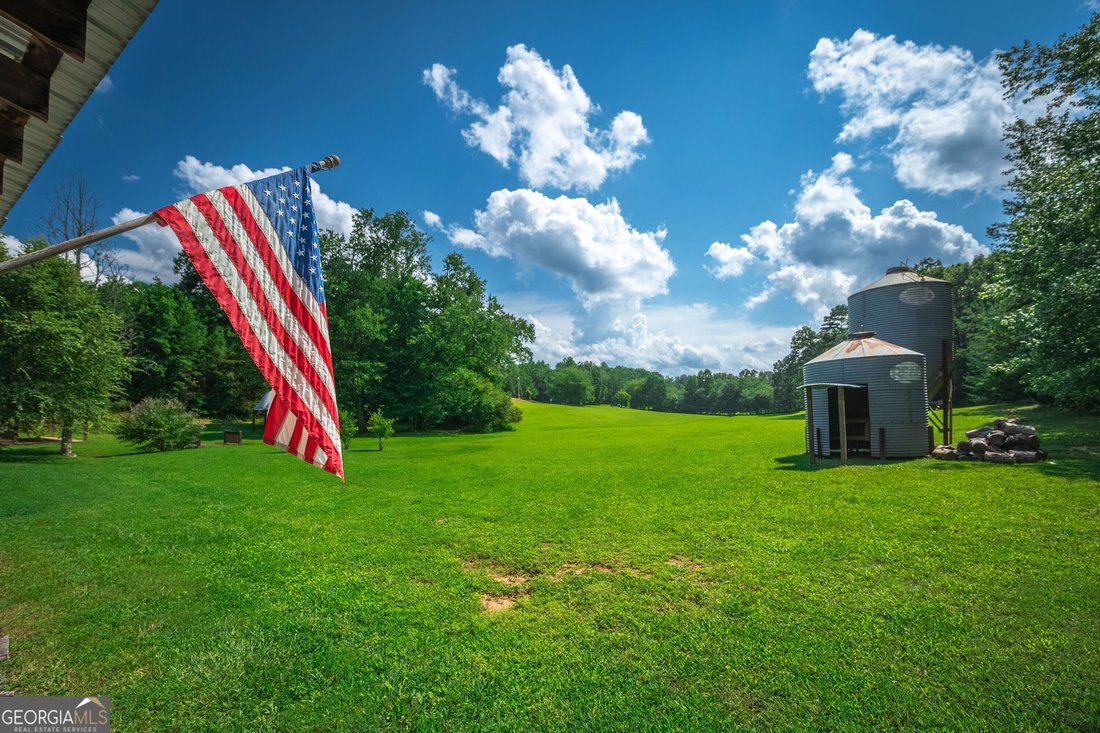 Mineral Bluff, Georgia, United States 3 - 18647412