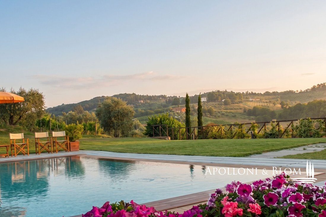 House in Camigliano, Capannori, Tuscany 3 - 11760231