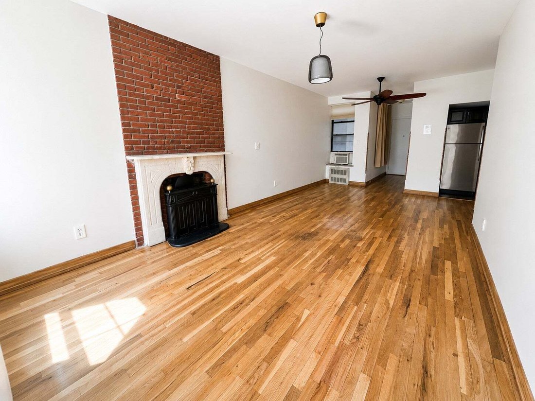 Condo in New York, New York, United States 5 - 18643089