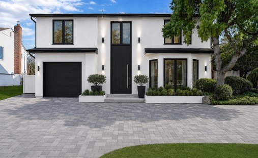 House in Valley Stream, New York, United States 1