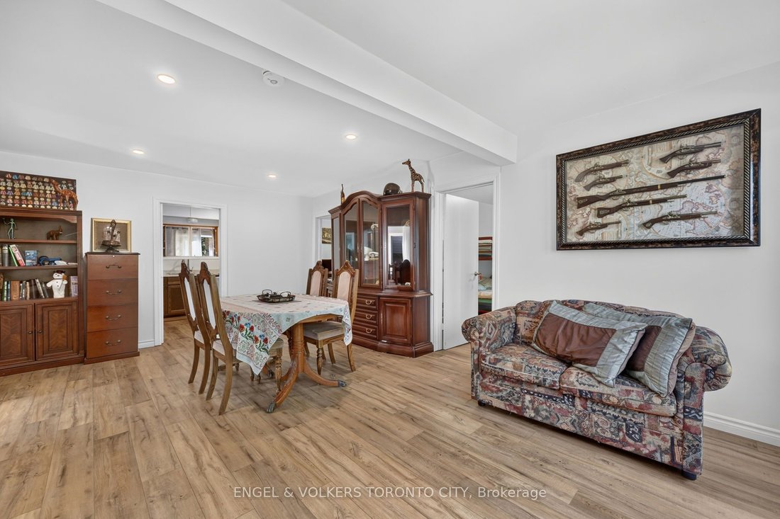 House in Innisfil, Ontario, Canada 5 - 18643057