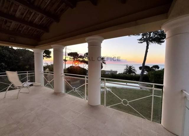 Villa in Fontmerle, Antibes, France 3 - 18192614