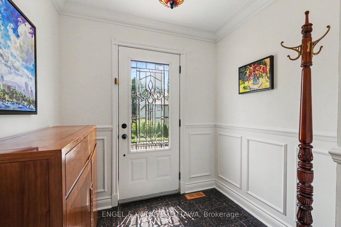 House in Ottawa, Ontario, Canada 4 - 18642581