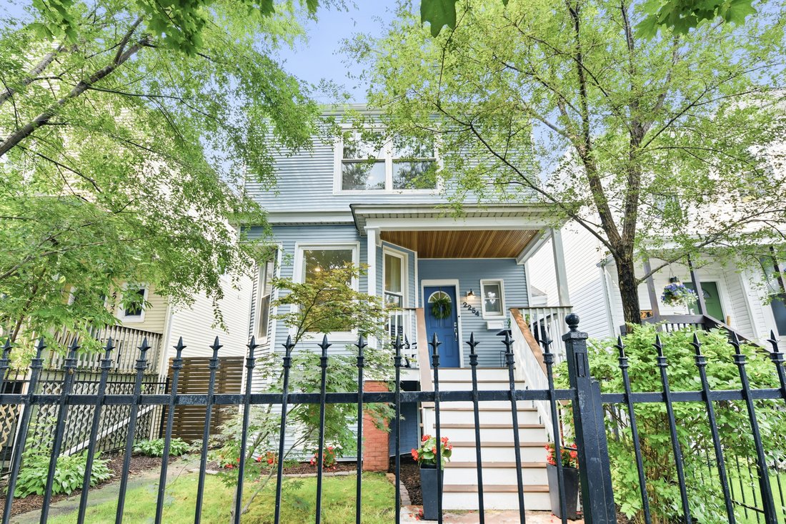 House in Chicago, Illinois, United States 1 - 18648493