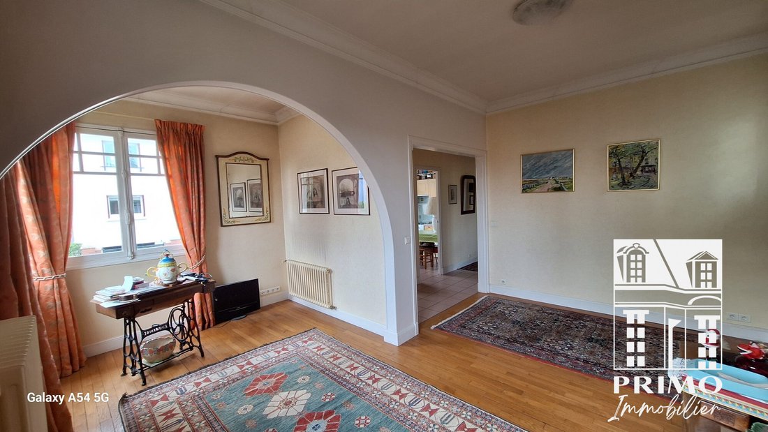 House in La Faiencerie-Le Clos Saint Cyr, Bourg-la-Reine, France 4 - 18646293