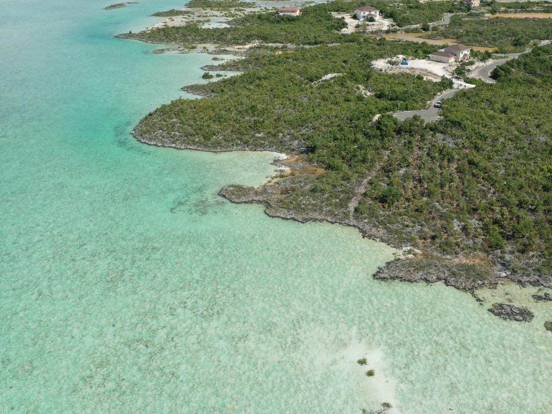 Land in Wheeland Settlement, Caicos Islands, Turks and Caicos Islands 5 - 18642812