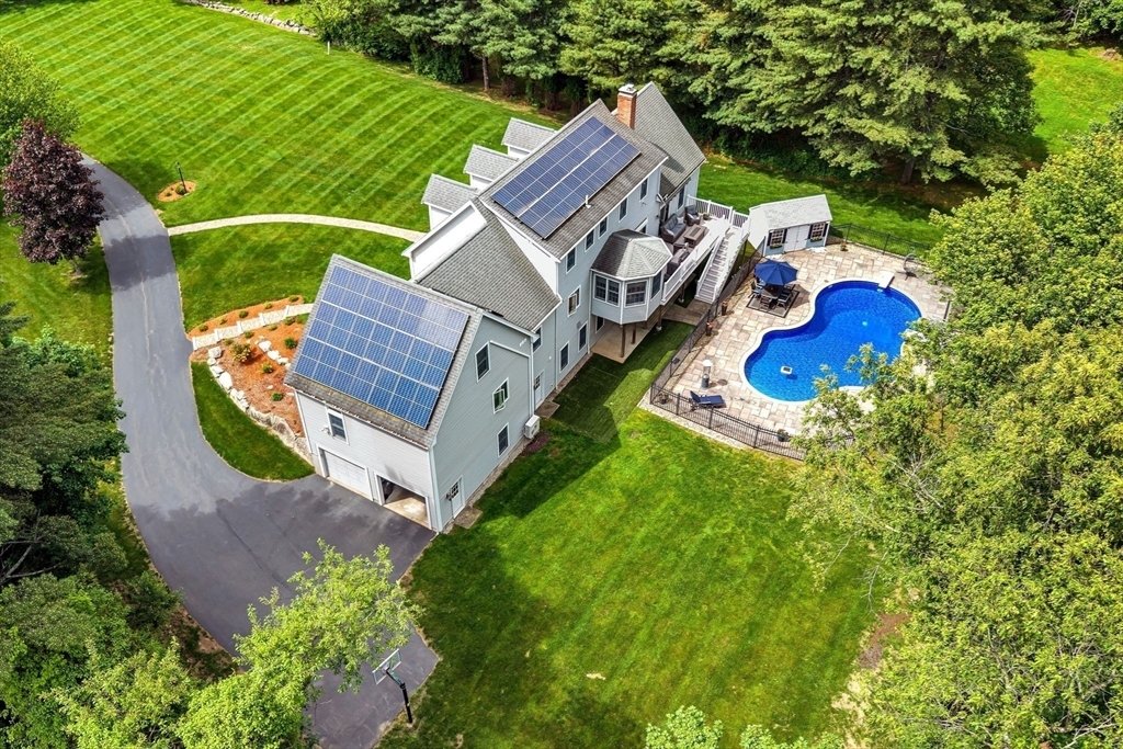House in Framingham, Massachusetts, United States 2 - 18646888