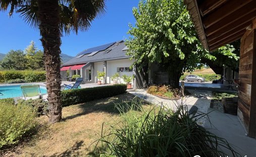 Villa in Myans, Auvergne-Rhône-Alpes, France 1