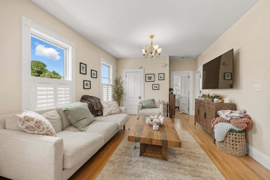 Condo in Boston, Massachusetts, United States 4 - 18647375