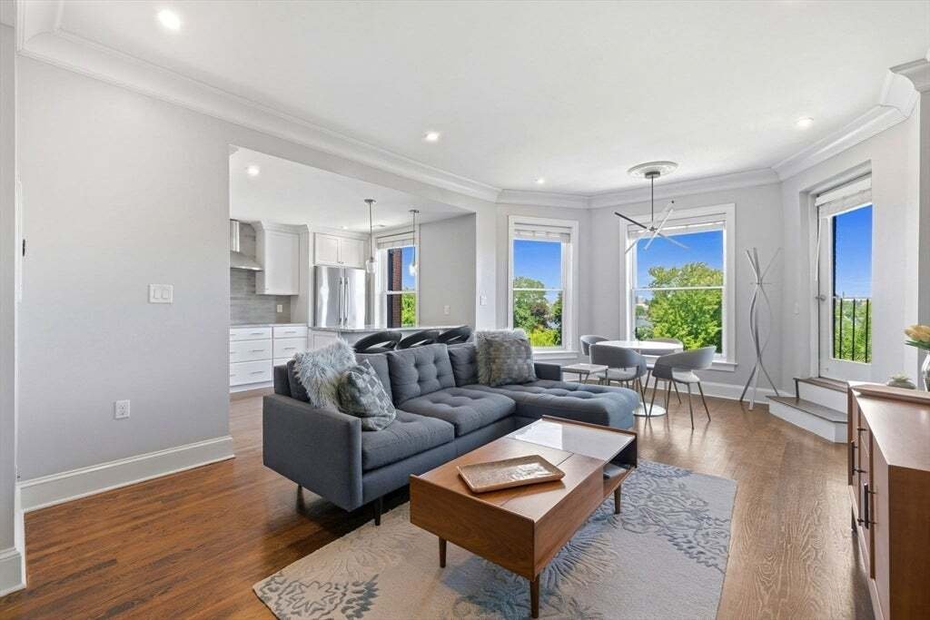 Condo in Boston, Massachusetts, United States 4 - 18642596