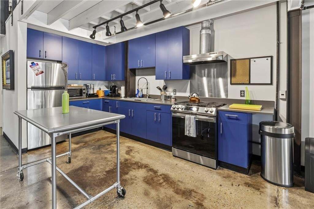 Condo in Atlanta, Georgia, United States 5 - 18646606