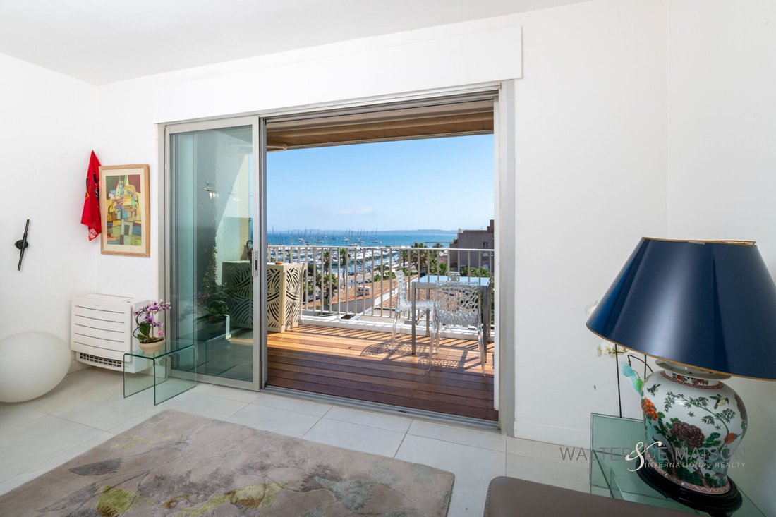 Apartment in Hyeres, Provence-Alpes-Côte d'Azur, France 5 - 18647809