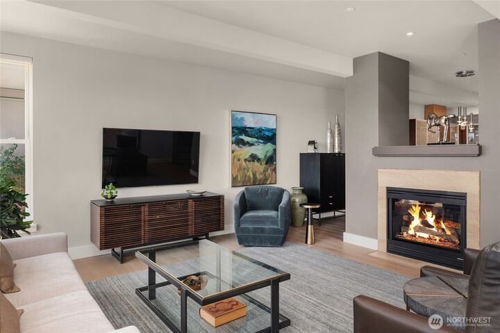 Condo in Kirkland, Washington, United States 5 - 18648653