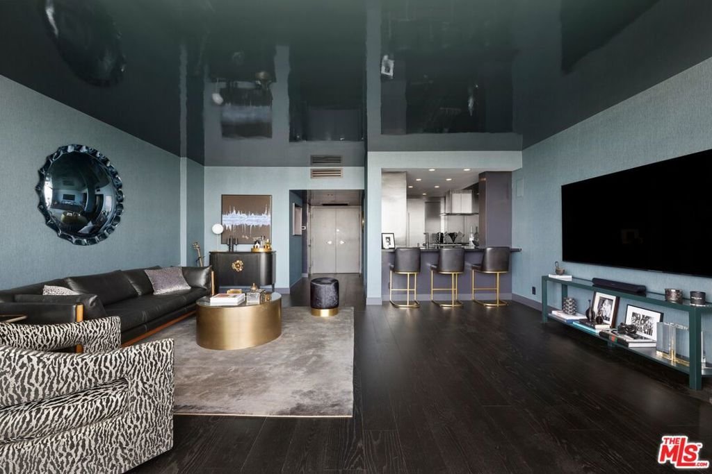 Condo in Los Angeles, California, United States 4 - 18643017