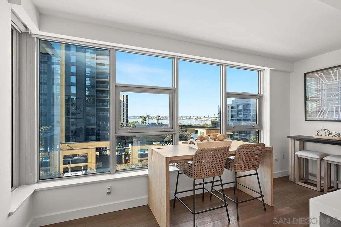 Condo in San Diego, California, United States 5 - 18646516