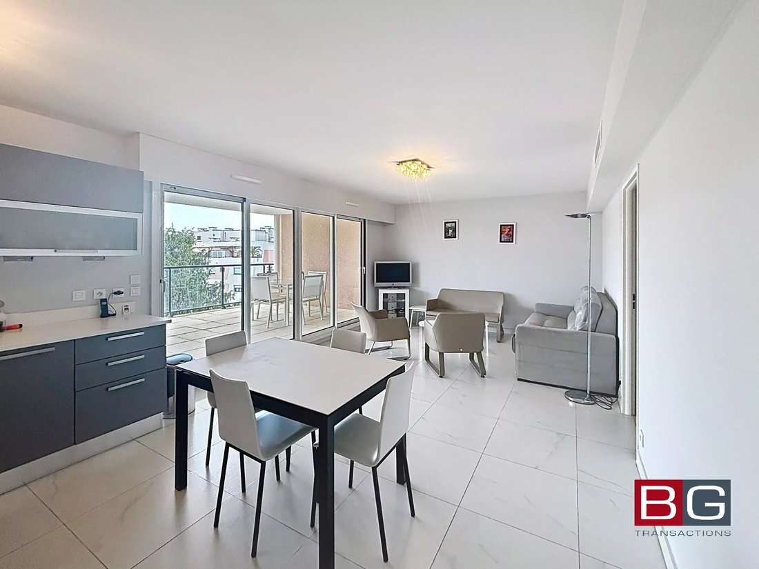 Apartment in Juan les Pins-Gallice, Antibes, France 3 - 18644449