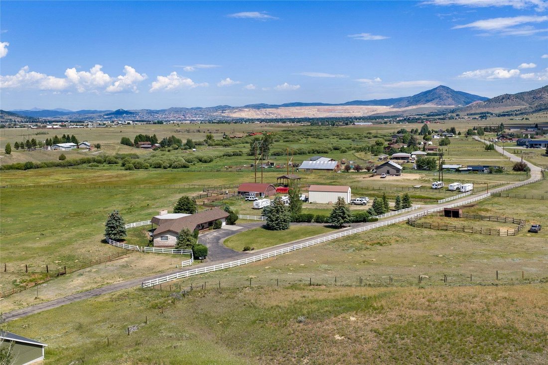 House in Butte, Montana, United States 3 - 18642899