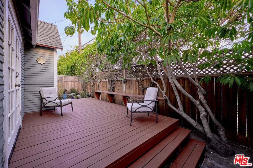 House in Los Angeles, California, United States 5 - 18645924
