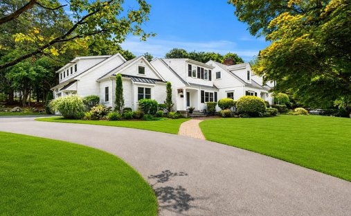 House in Westwood, Massachusetts, United States 1